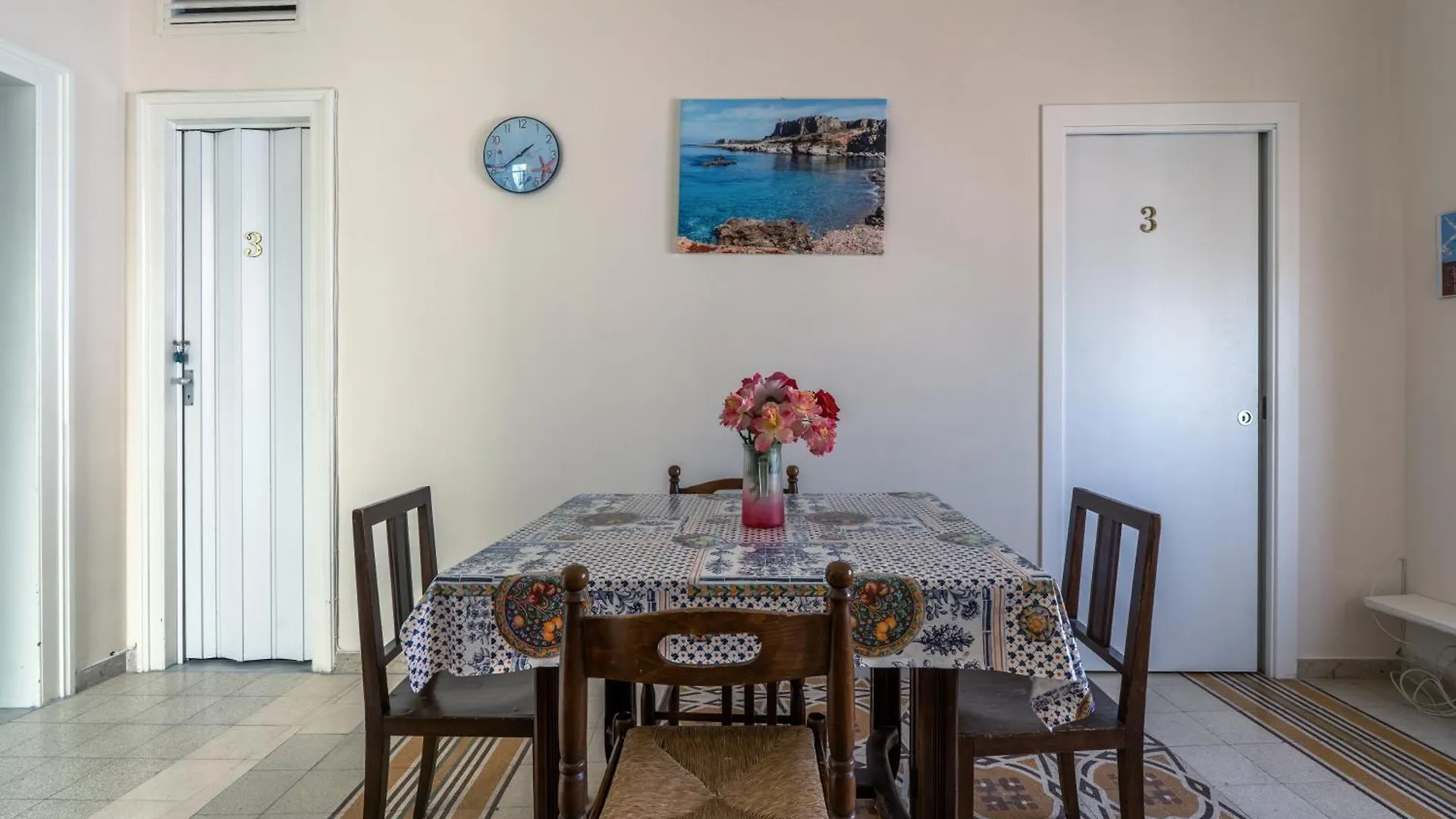 Guest house The Twins Rooms In Trapani 1
