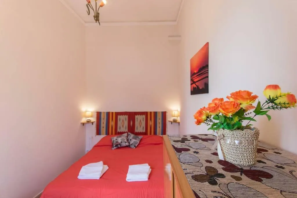 Guest house The Twins Rooms In Trapani 1